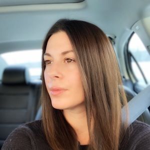 Meet your Posher, Anastasia